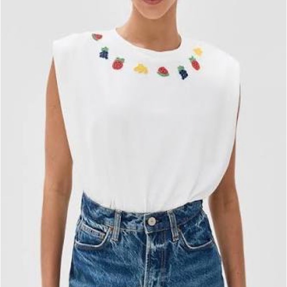 Embroidered Beaded Fruits White Sleeveless Top - Picture 4 of 6